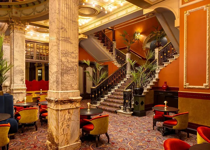 Hotel Des Indes - The Leading Hotels Of The World